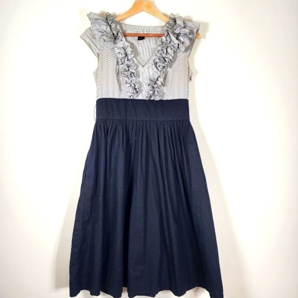 Jessica Howard Cap Sleeve Vneck Ruffled Bodice Midi Dress with Pockets Size 8